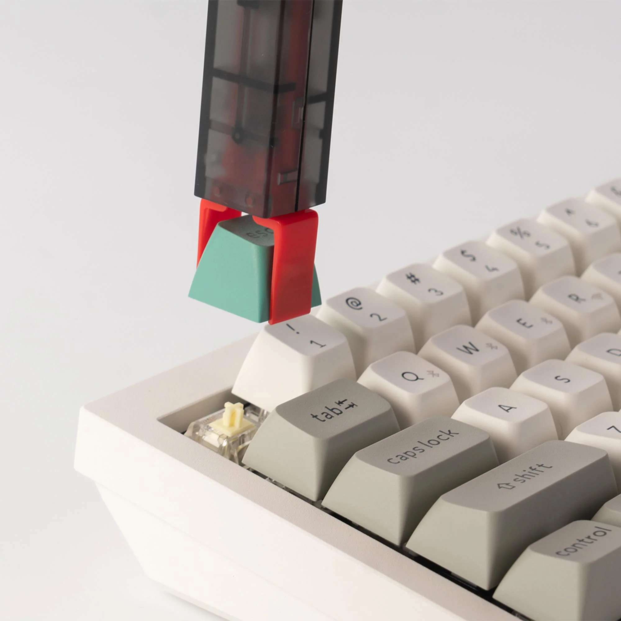 Gateron Switch and Keycap Puller - Image 3